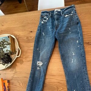 Abercrombie high rise mom jeans medium distressed wash size 25